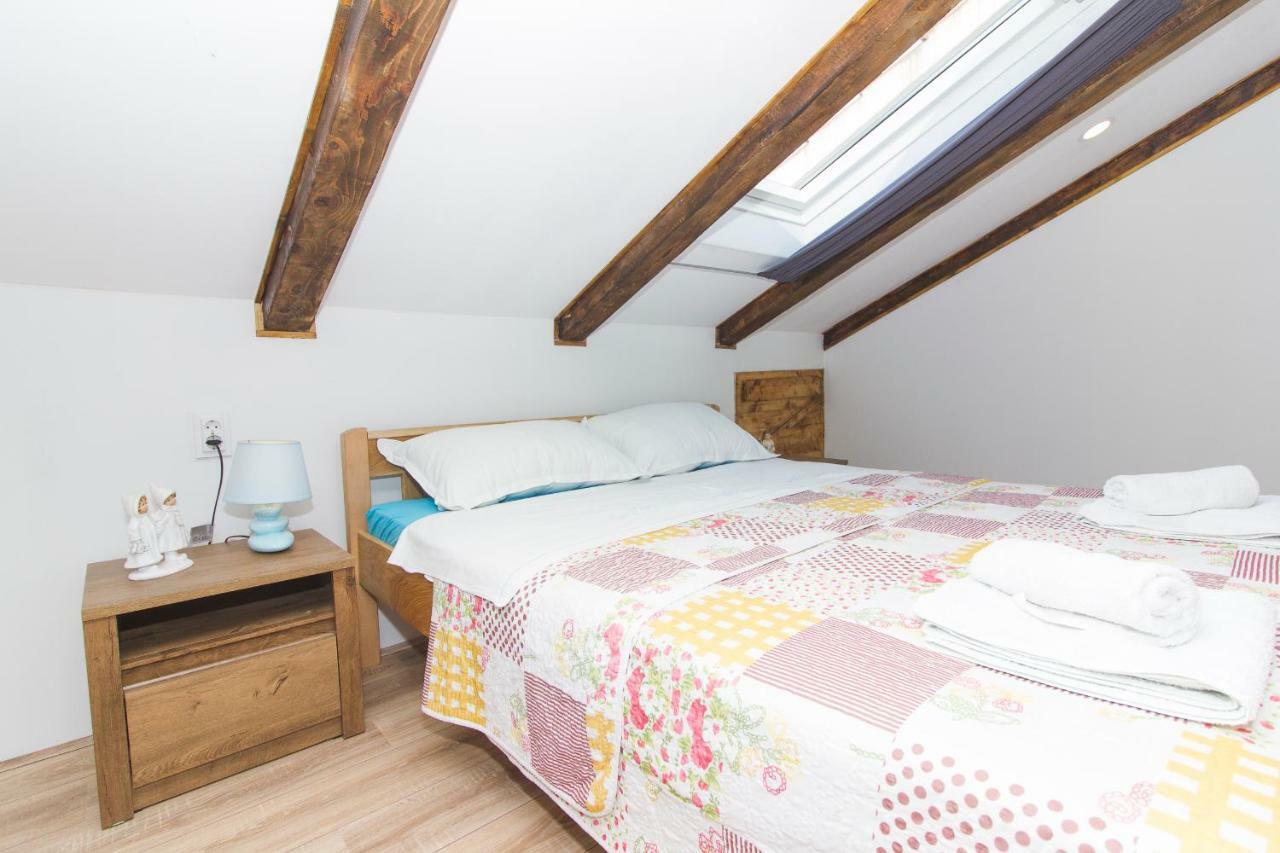 Apartmani Miletic Zadar Exterior photo